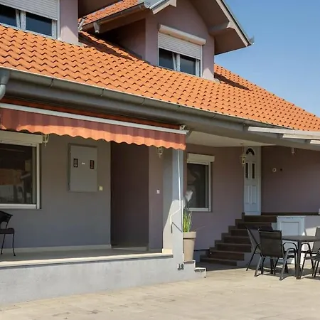 Charlie&blueberries *