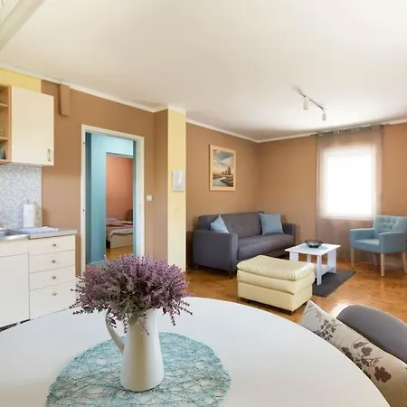 Apartman Charlie&blueberries *