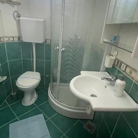 Charlie&blueberries * 贝尔格莱德