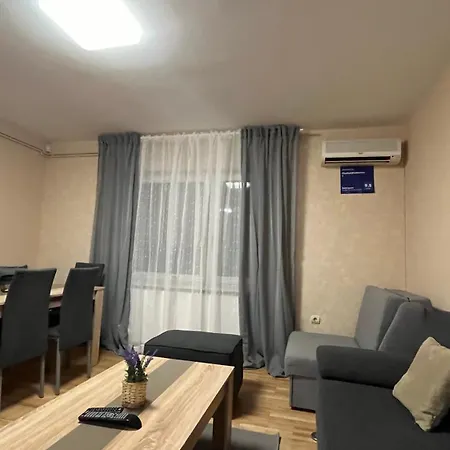 Charlie&blueberries Apartment